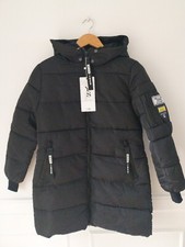 WOMENS "YJSP" Sz L, BLACK PUFFA JACKET THIGH LENGTH,ARMPIT TO ARMPIT = 19 INCH .