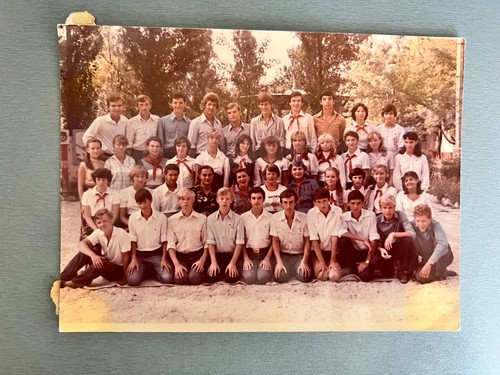 1980s pioneers boy girl - pioneers,
