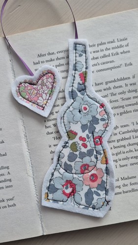 Beautiful bookmark little - beautiful,