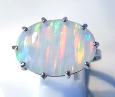 GORGEOUS WHITE  FIRE OPAL
