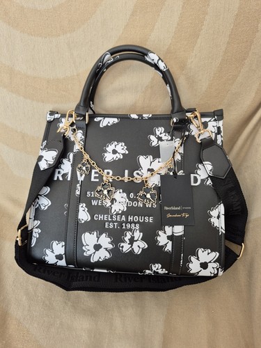 Bnwt river island - river,