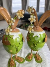 Retro Metal Easter Bunnies