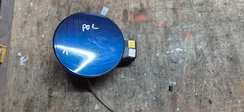 Polo fuel filler - filler, flap