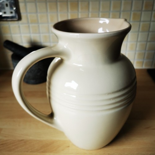 Creuset stoneware pitcher - le,