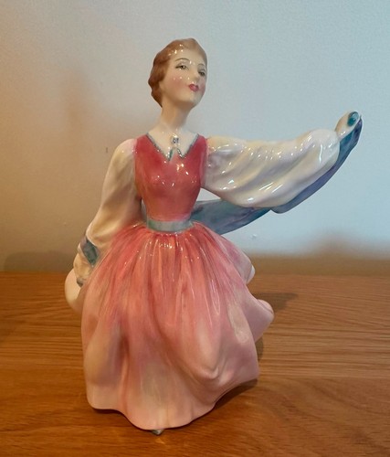 Royal doulton figurine - figurine,