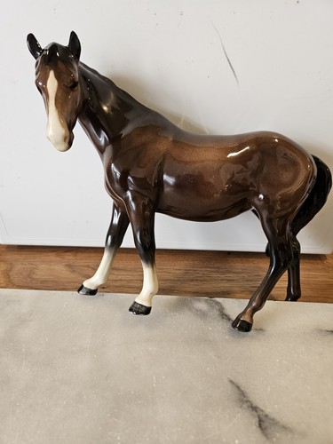 Beswick horse ceramic figurine - horse,