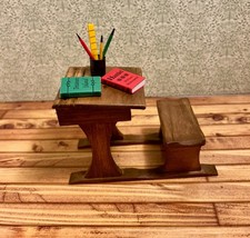 DOLL'S HOUSE TRADITIONAL OAK SCHOOL DESK/NI417