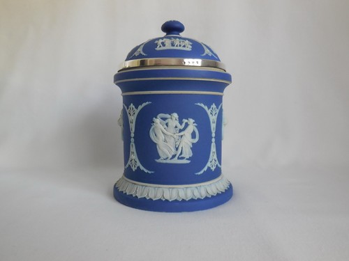 Antique wedgwood blue - (only),