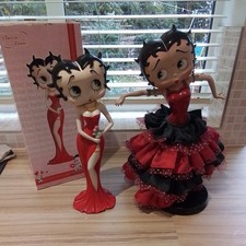Betty Boop Special Edition Figure Betty Holding Flowers + flaminco dancer