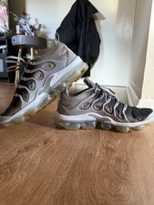 Mens vapour max plus trainers