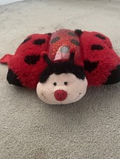 Rare Vintage PILLOW PETS DREAM Lites Lady Bug Red Night Light Star Projection