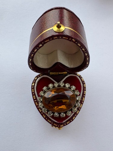 Victorian antique style