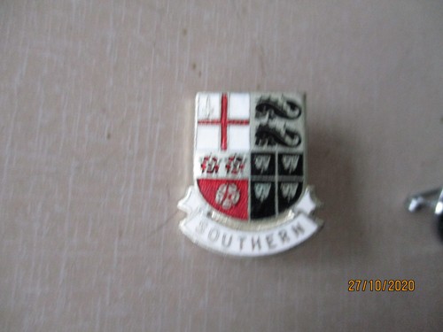 Enamel railway badge - enamel, southern