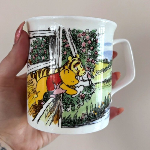 Royal doulton disney winnie - doulton,