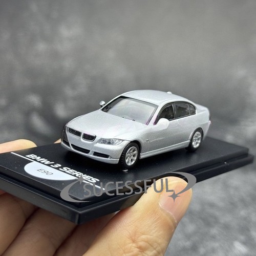Scale silver bmw - 1:64,