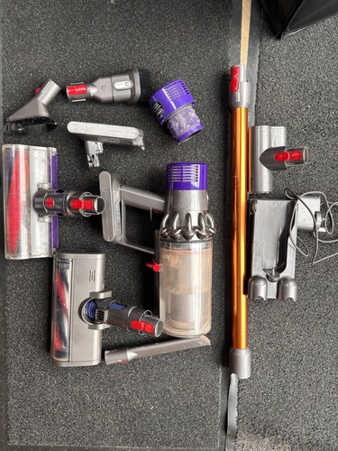 Dyson v10 absolute - absolute, cordless