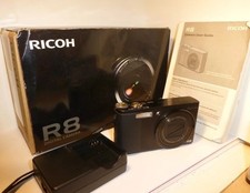 BOXED RICOH R8 DIGITAL CAMERA