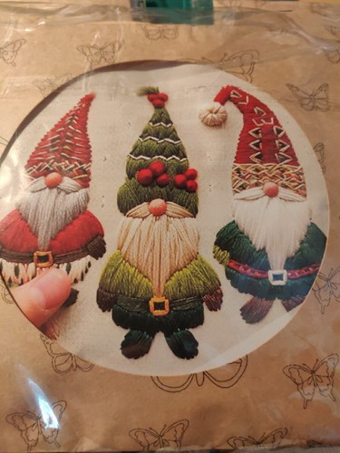 Embroidery kit gnomes - kit,