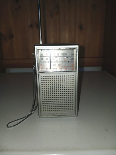 Radio shack 613a transistor - radio, 12-613a