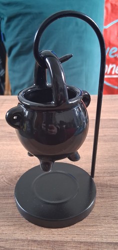 Black hanging cauldron - hanging,
