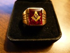 antique 10K GOLD MASONIC RING