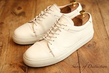 Oliver Sweeney Grandola White