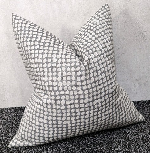 X16 luna spots cushion - 16"x16",