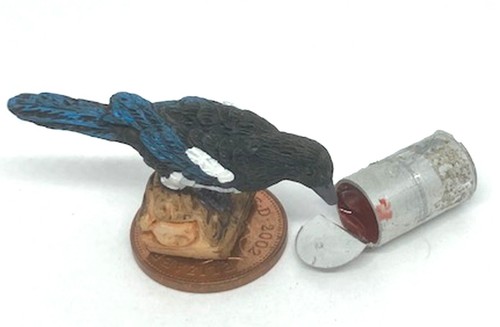 Dolls house resin magpie - resin, and