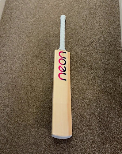 Royal neon cricket bat - -, size