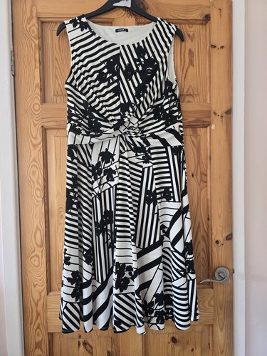 Roman black white - roman, &