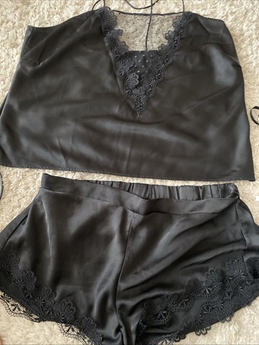Beautiful satin lace - satin&, ann