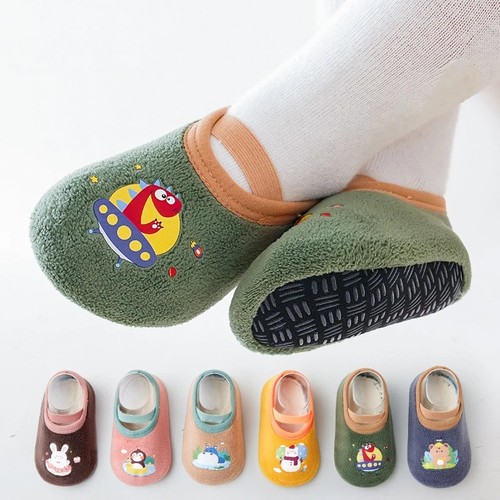 Baby girl anti slip - baby, floor