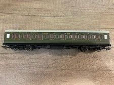 Hornby R4297A OO Gauge SR Maunsell Corridor Third Coach Southern Green No Box