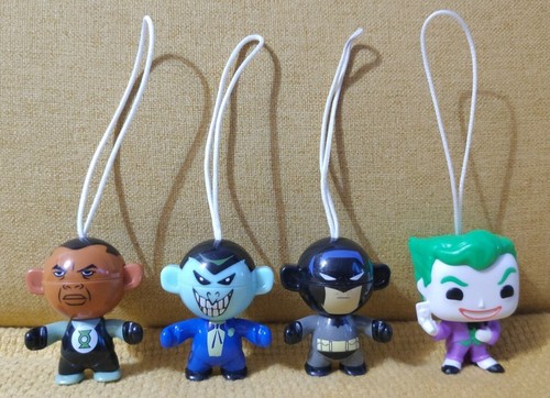 Kinder egg mini figures x4 - mini,