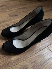 Karen Millen Black Suede Peep