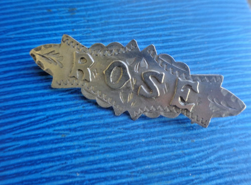Rose silver name brooch - silver,