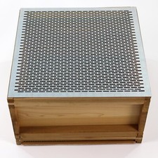 Metal Queen Excluder National Bee Hive Galvanised Steel Beekeeping 46cm x 46cm