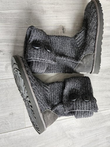 Ugg australia grey classic - australia,