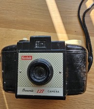 Old Camera vintage Kodak Brownie 127 film Made in England 1959 (Untested) 
