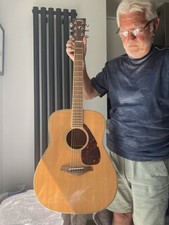 Yamaha FG720S Guitar,stand and accessories