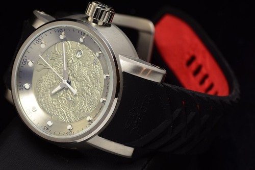 Rare invicta men rally - rare,