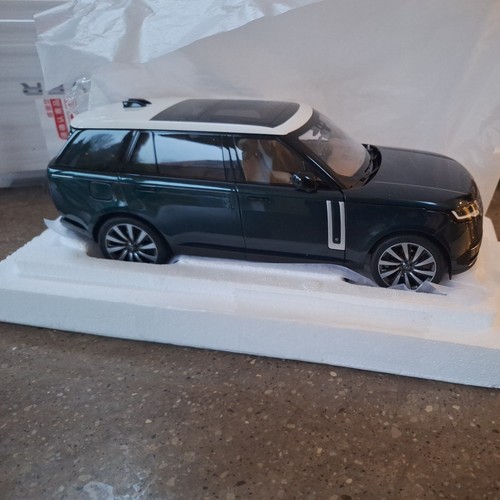 Lcd models land rover - 1:18,