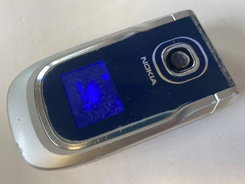 Nokia 2760 mobile phone - phone, o2