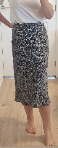 Black white polka - &,