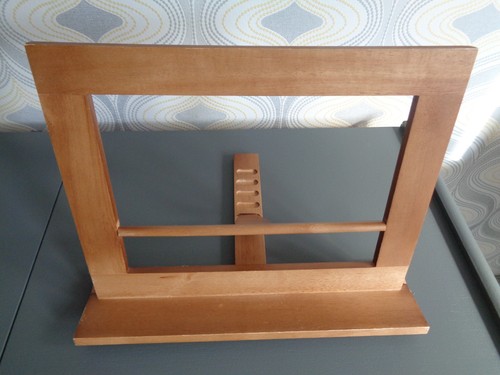 Tcm foldable wooden cookbook - tcm,
