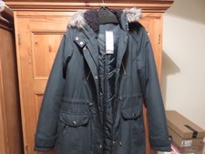 Gorgeous Ladies Bon Marche