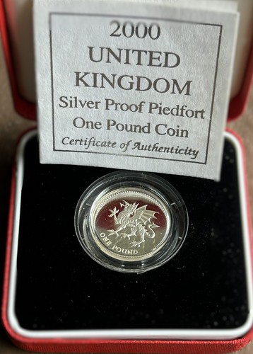 2000 royal mint welsh - mint,