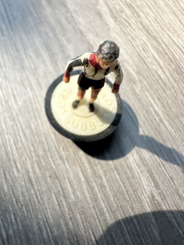Subbuteo spare player - lw,