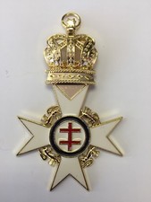 Past preceptor collarette - collarette, or