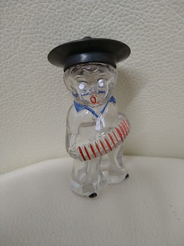 Vintage kitsch accordian - kitsch,